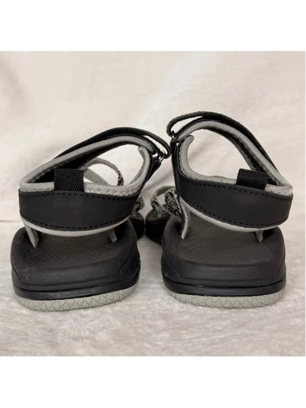 Women's Nova Black & Gray Sport Sandals Lace Size 5.5